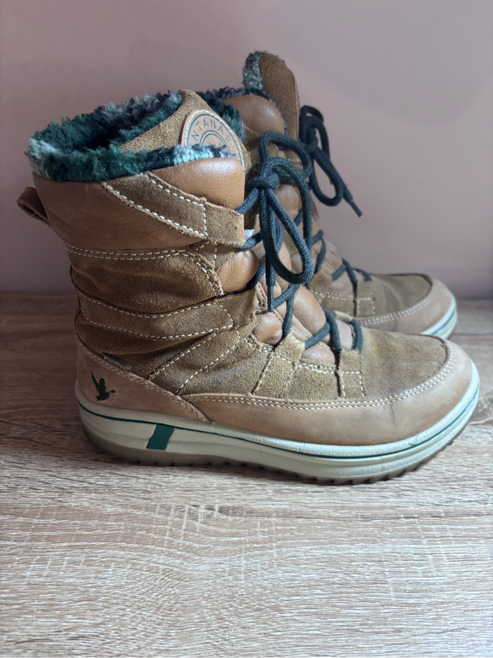 Santana Canada Lace-Up Boots